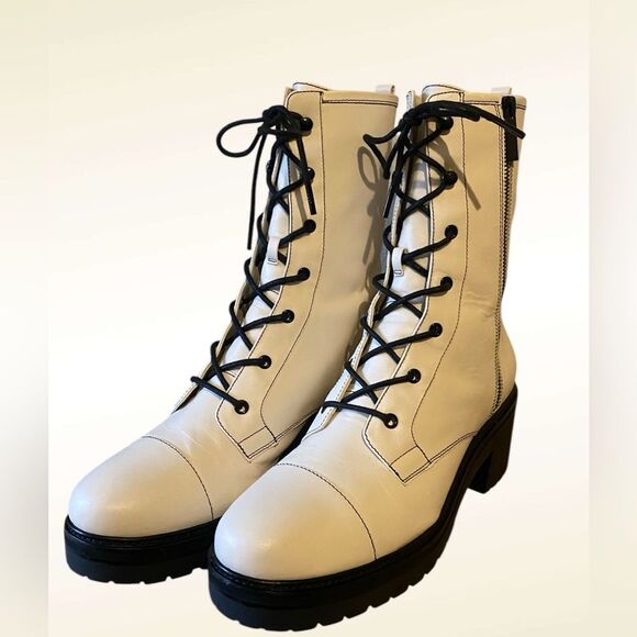 Michael Kors | Women’s Anaka leather combat boots in cream. NWOB size 11 - Picture 8 of 8